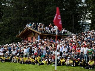 Golf spectators