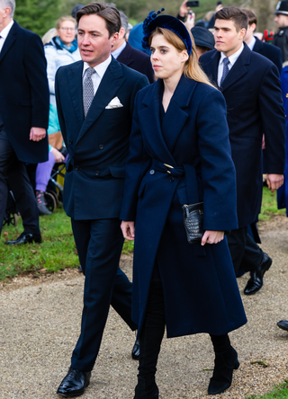 Princess Beatrice a Edoardo Mapelli Mozzi attend the Christmas Morning Service at Sandringham Church on December 25, 2023 in Sandringham, Norfolk