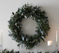 Ultimate Green &amp; Berry Wreath | £135 £108 (save £27) at The White Company