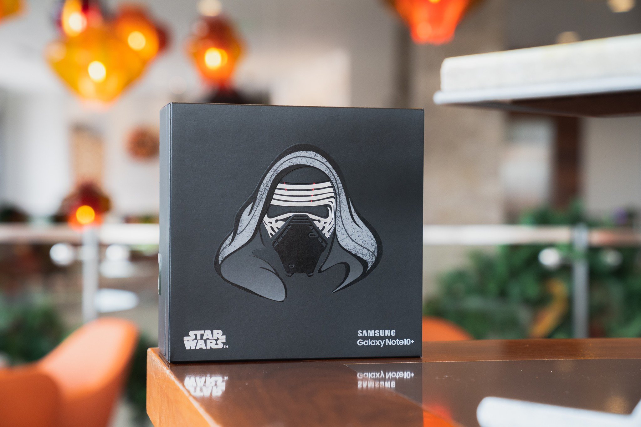 This Galaxy Note 10+ Star Wars Edition unboxing will have you