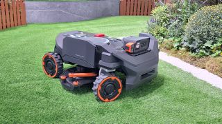 Segway Navimow Lawnbot on show at IFA