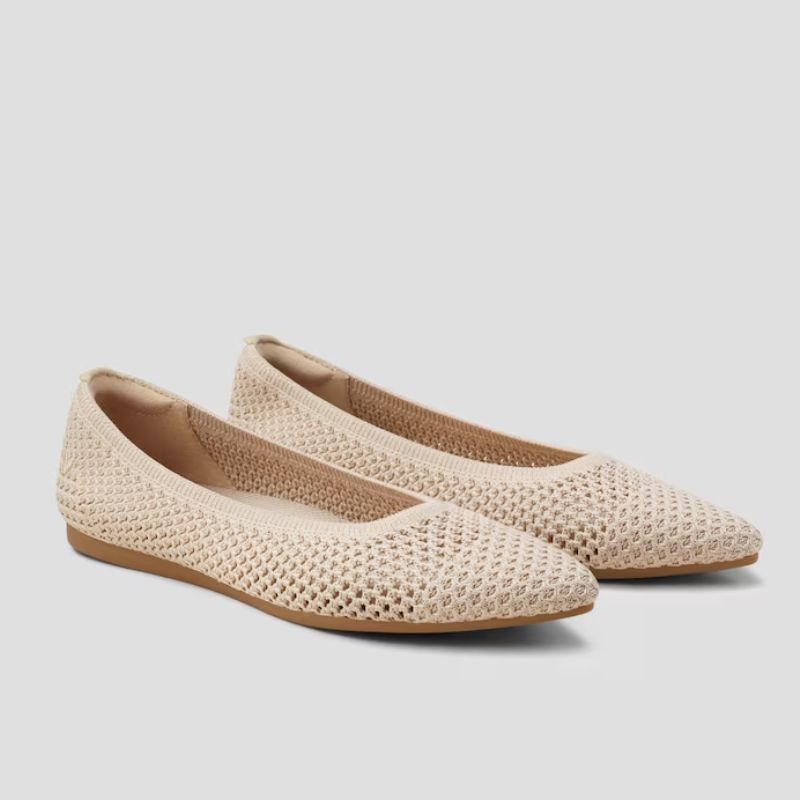 knitted pointed flats