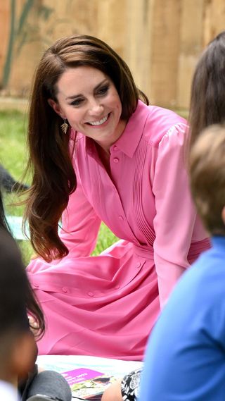 Kate Middleton in pink midi dress