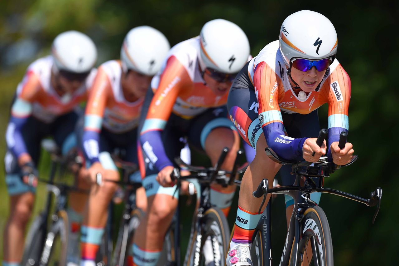 Evelyn Stevens leads Boels Dolmans
