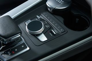 Controls for the media centre in the Audi RS4 Avant