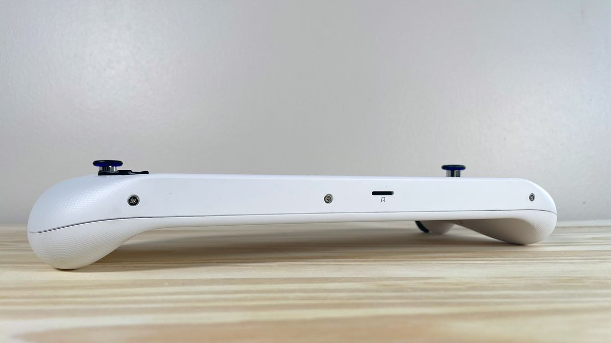 Close up of the microSD card slot on the bottom of the Lenovo Legion Go S