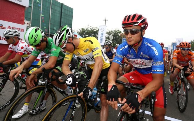 The jersey holders at the start