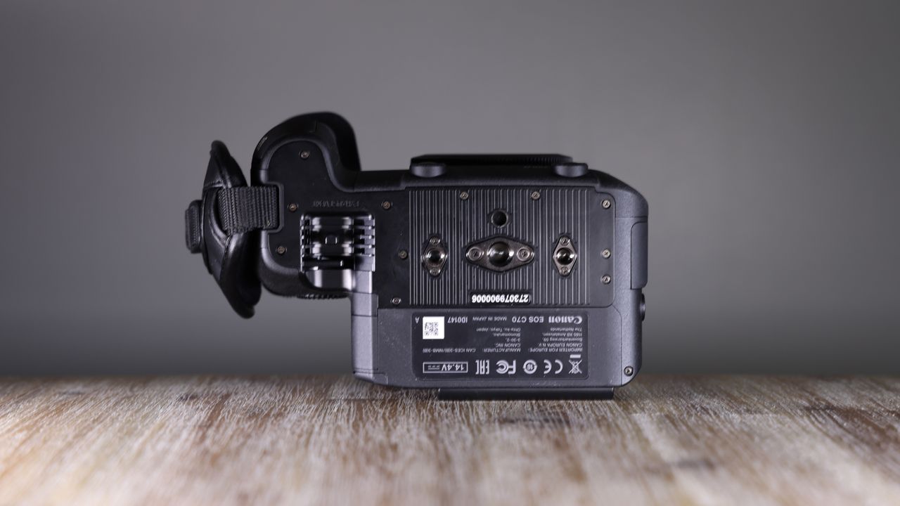 Canon EOS C70