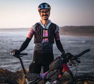 Endurance cyclist Payson McElveen's trans-Tasmania