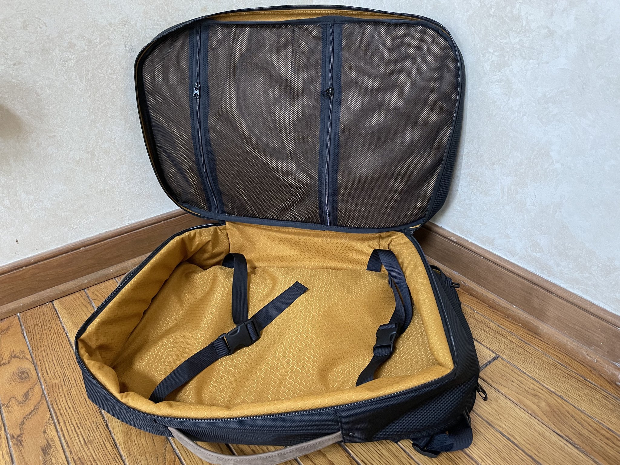 waterfield air travel backpack