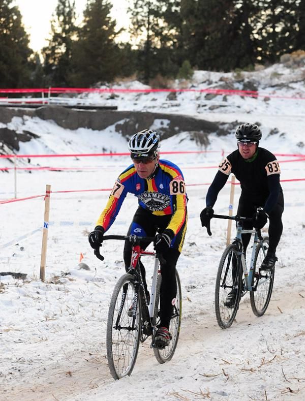 Rich Maile leading JT Fountain on lap one.
