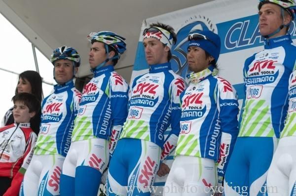 Skil-Shimano before the off.