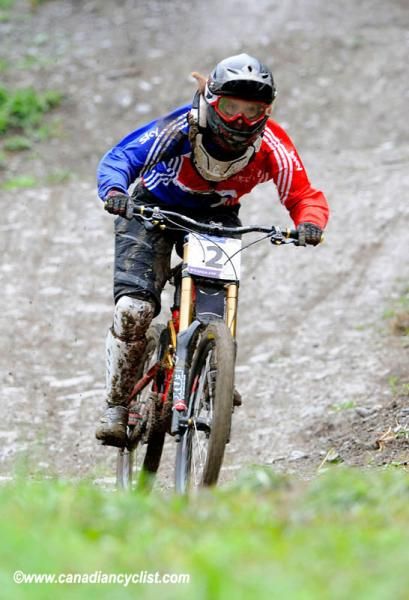 Manon Carpenter (Great Britain) on her way to a win