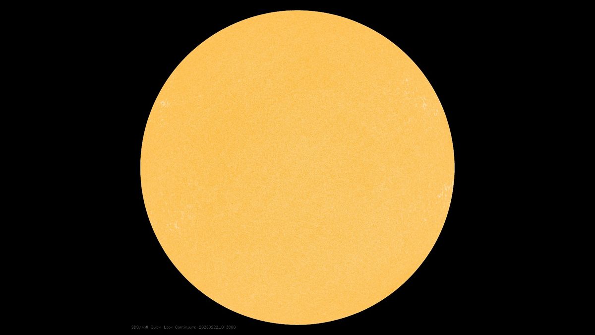The sun just had no visible sunspots for the 1st time since 2022. Is the end of the current solar cycle near?