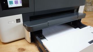 Paper tray and printer