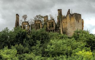 Chateau Le Paluel - photo by Skitterphoto