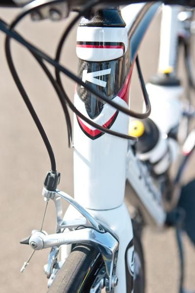 Rather than use a typical head tube badge or decal, Kuota incorporates its logo right into the shape of the tube itself.