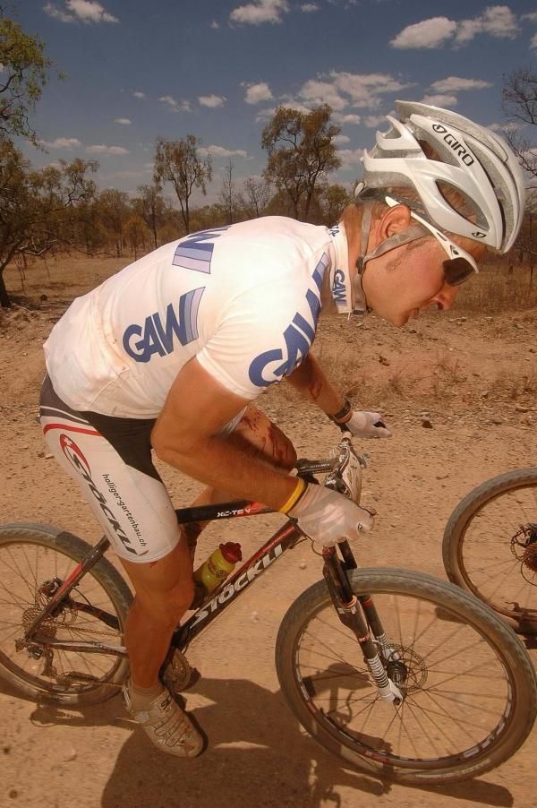 Urs Huber trying to keep pace with Brentjens.