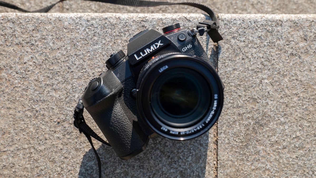 Panasonic Lumix GH6 deal