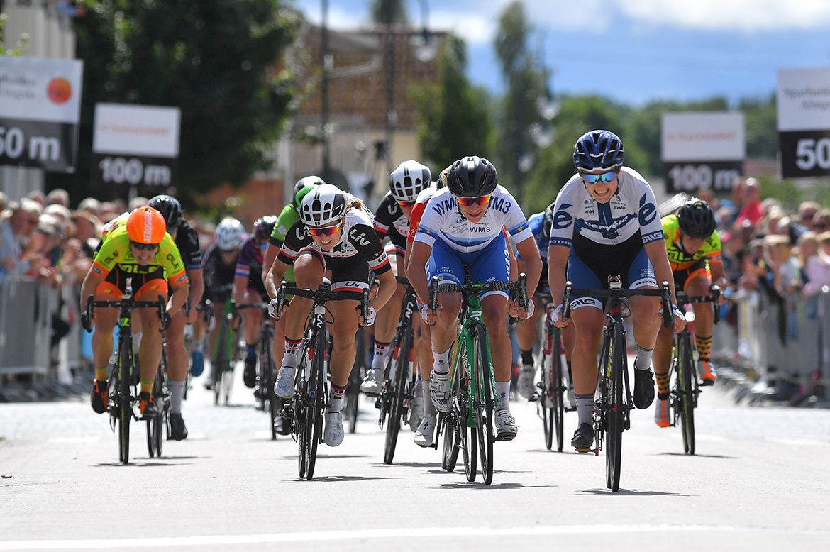 Lotta Lepisto smiles as she realises she's about to win