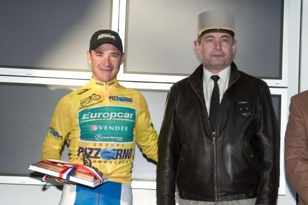 Thomas Voeckler (Europcar) in yellow