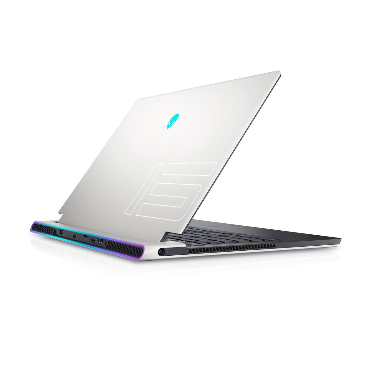 Alienware X15 R2 Rt Back Angle Tilt