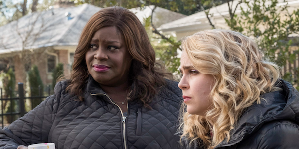 Retta and Mae Whitman in Good Girls