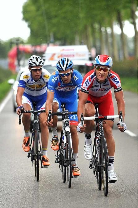 Gatis Smukulis (Katusha) leads the breakaway