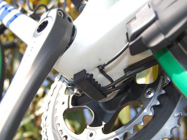 Rabobank team bikes are also equipped with internal routing for the Di2 wires.