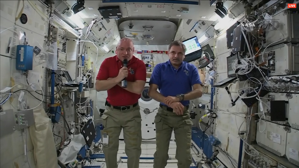 Scott Kelly and Mikhail Kornienko Talk, April 28, 2015