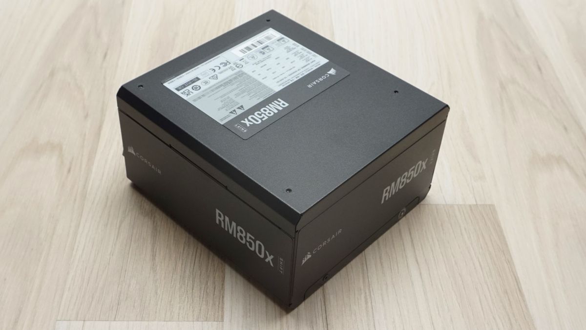 Corsair RM850x Shift 850W ATX 3.1