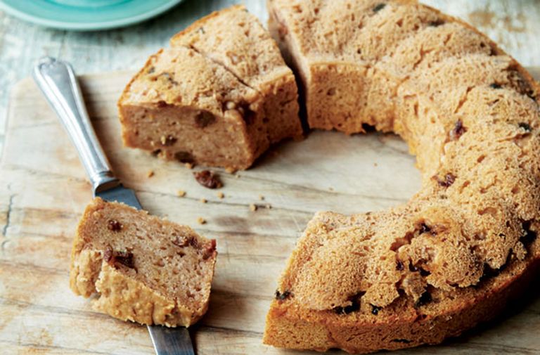 Low sugar cake and bake recipes that'll help you stick to your diet