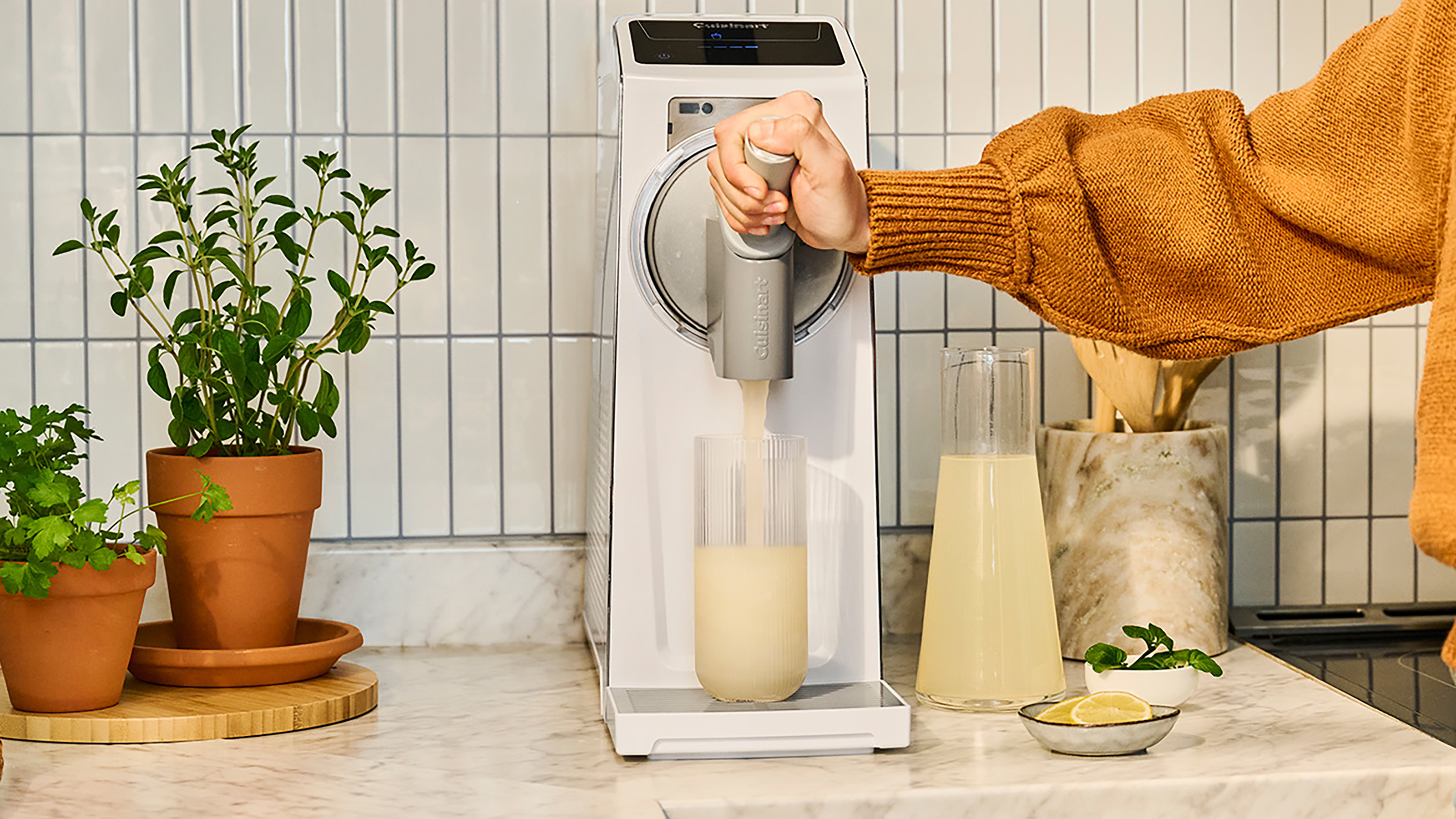 Cuisinart Soft Serve and Slushie maker