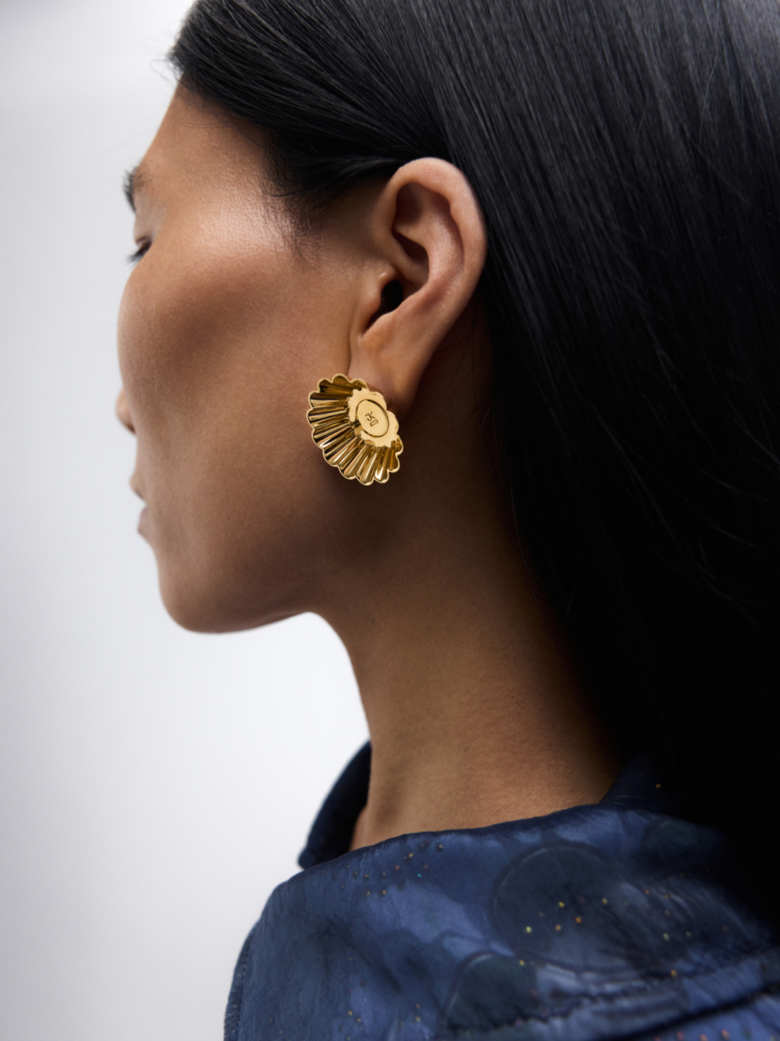 Avgvst X J.kim Baking Cup Earrings Gold Vermeil