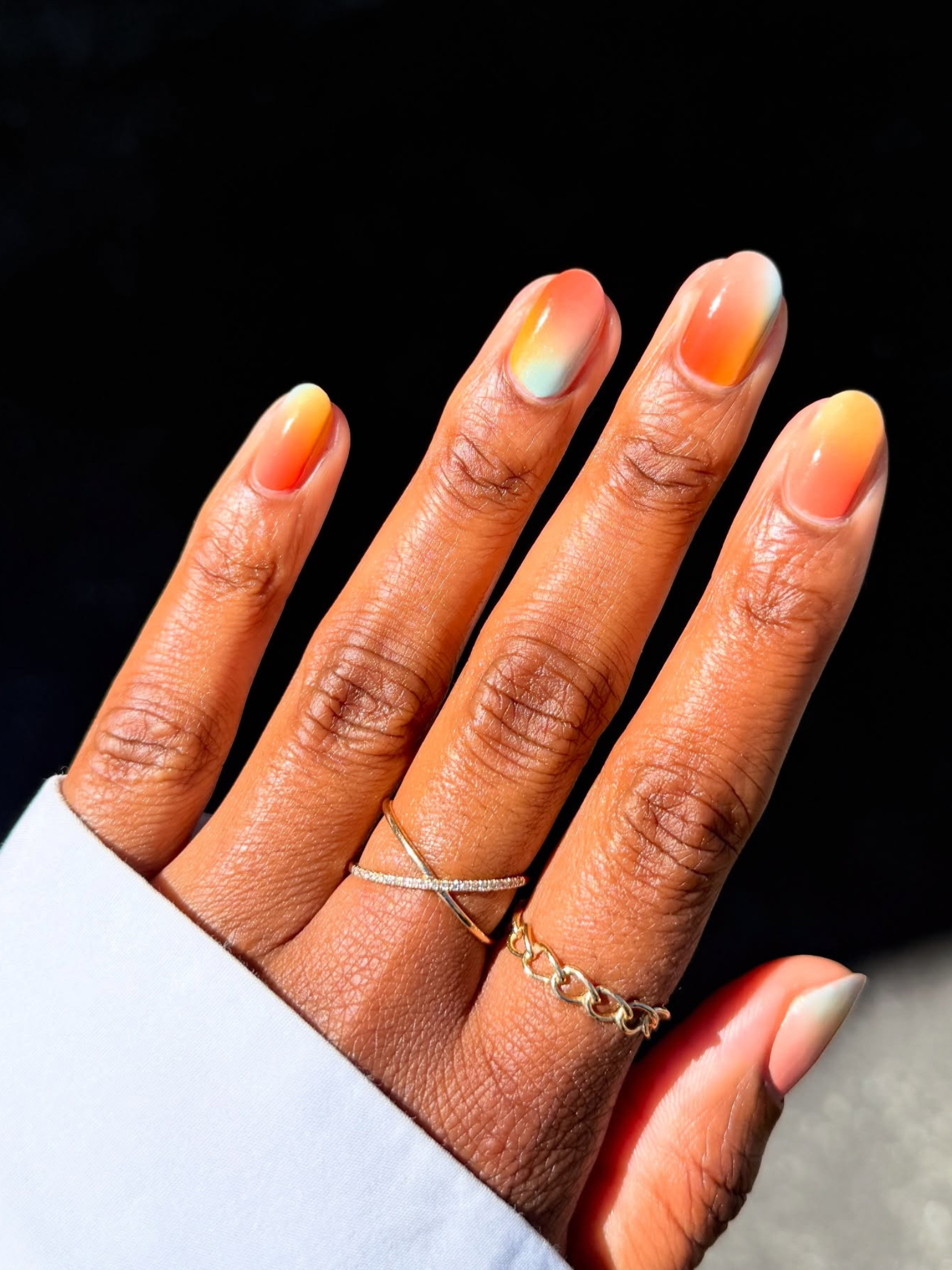 summer tie dye nails