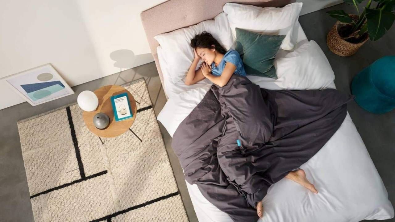 How heavy should a weighted blanket be? T3