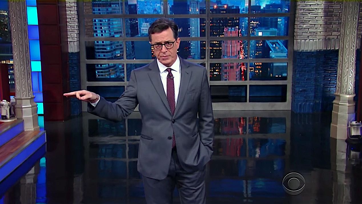 Stephen Colbert reviews Donald Trump&amp;#039;s trip to Mexico