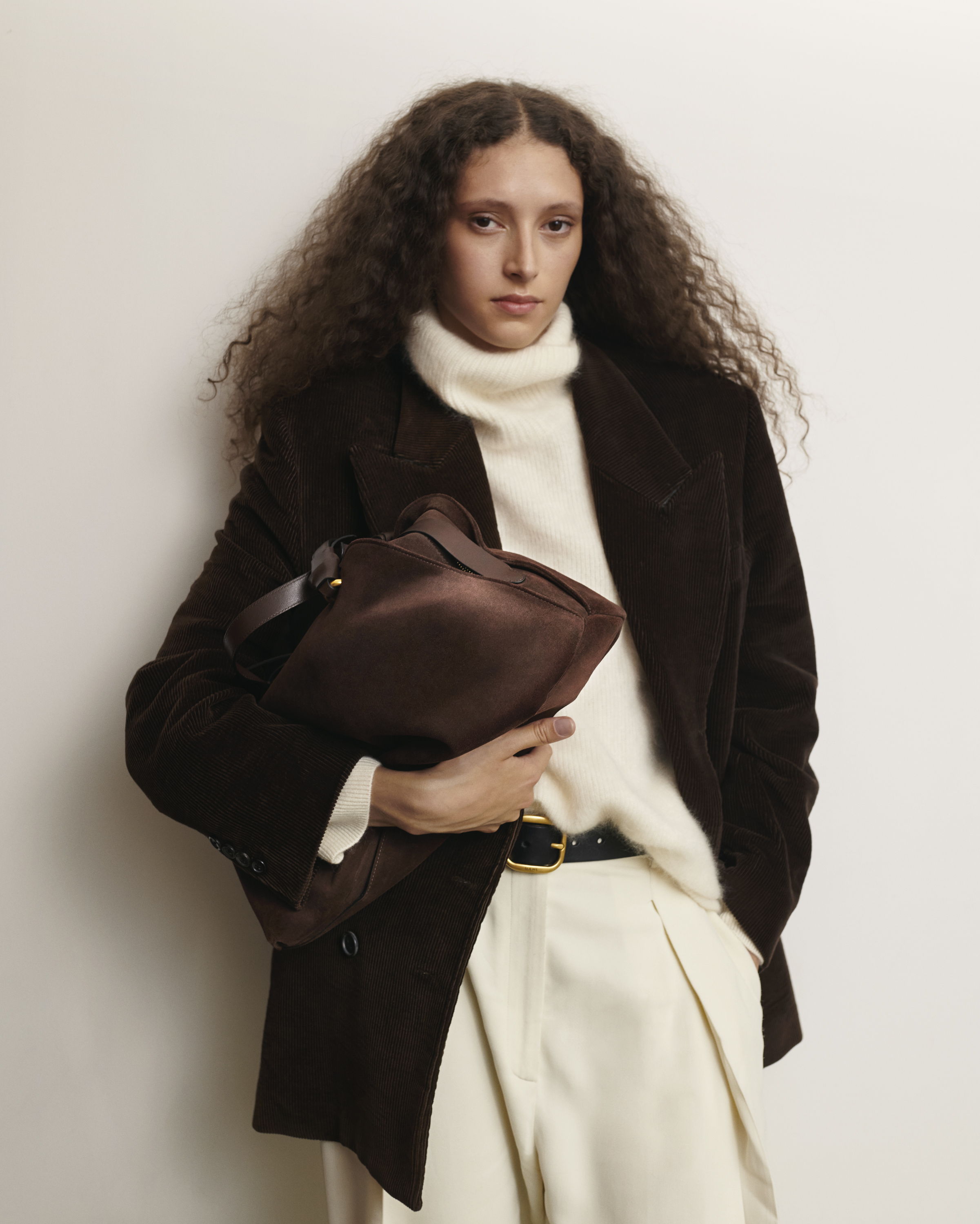 a model in neous' aw25 campaign