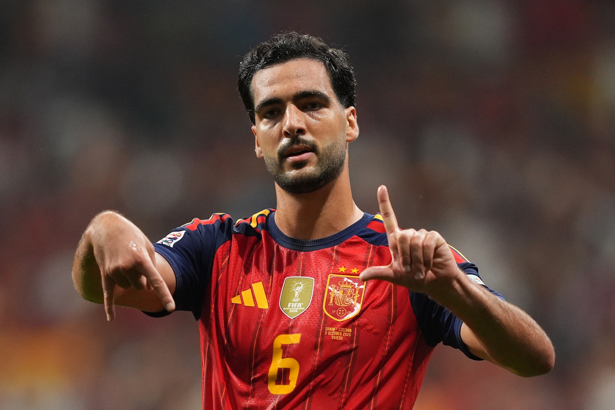 Mikel Merino of Spain celebrates scoring his team&rsquo;s third goal against Czech Republic