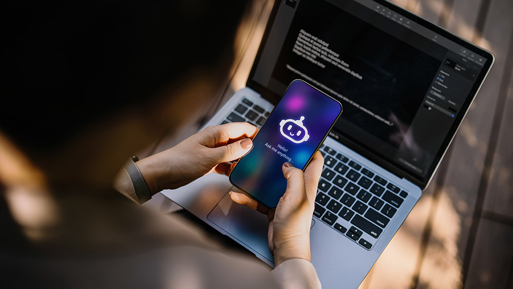 An image of somebody using an AI chatbot to ask for a logo design