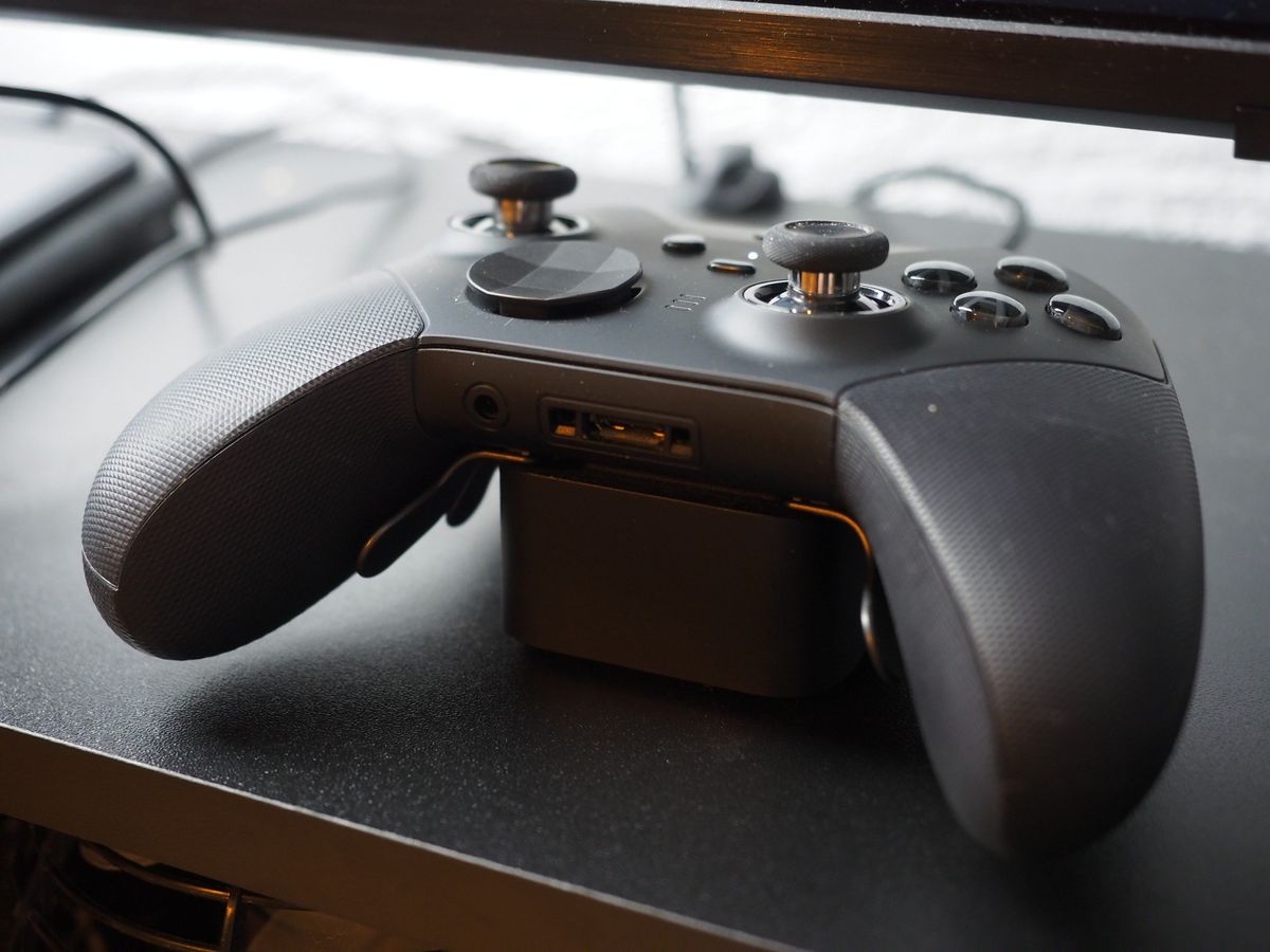 A new Xbox Elite Controller may have leaked