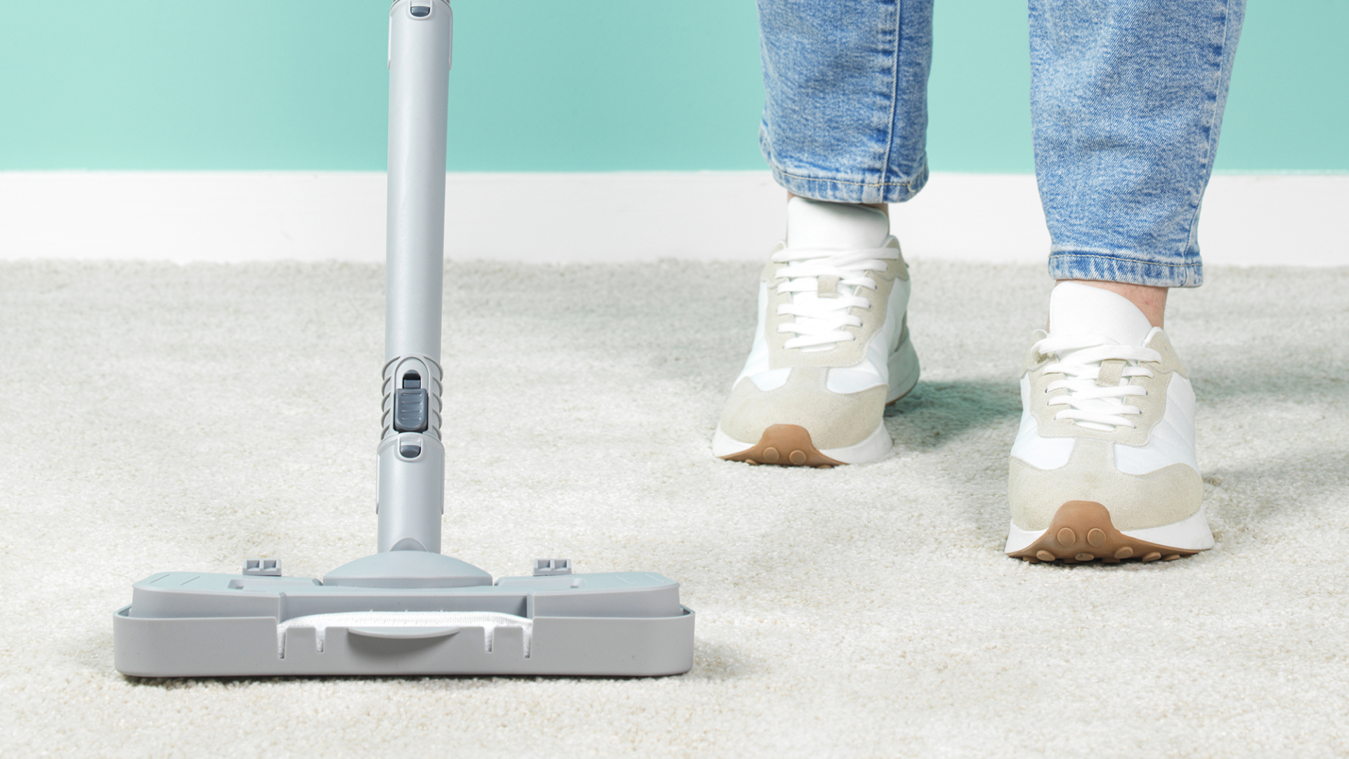 Beldray steam cleaner on carpet