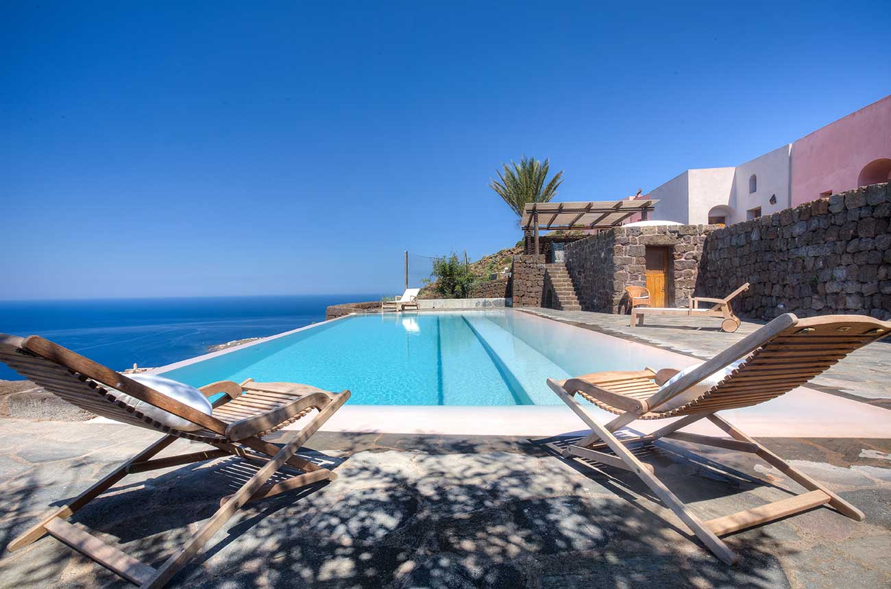 pantelleria vineyard property