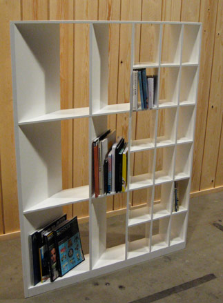 'Align' book storage by Satoshi Yoshida