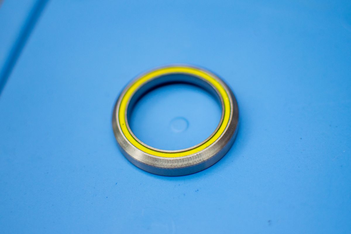 An FSA honey headset bearing
