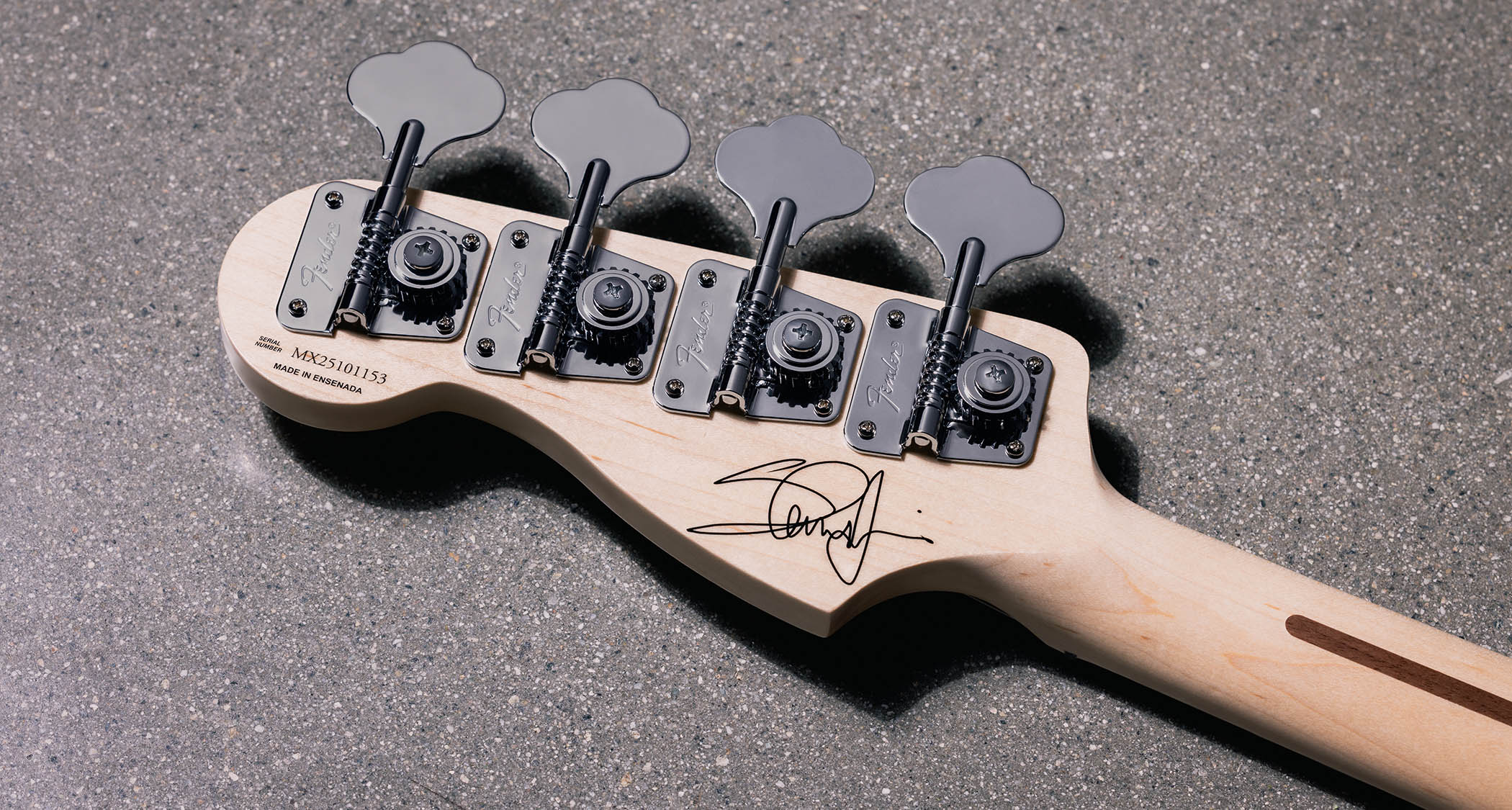 Fender Limited Edition 50th Anniversary Steve Harris Precision Bass