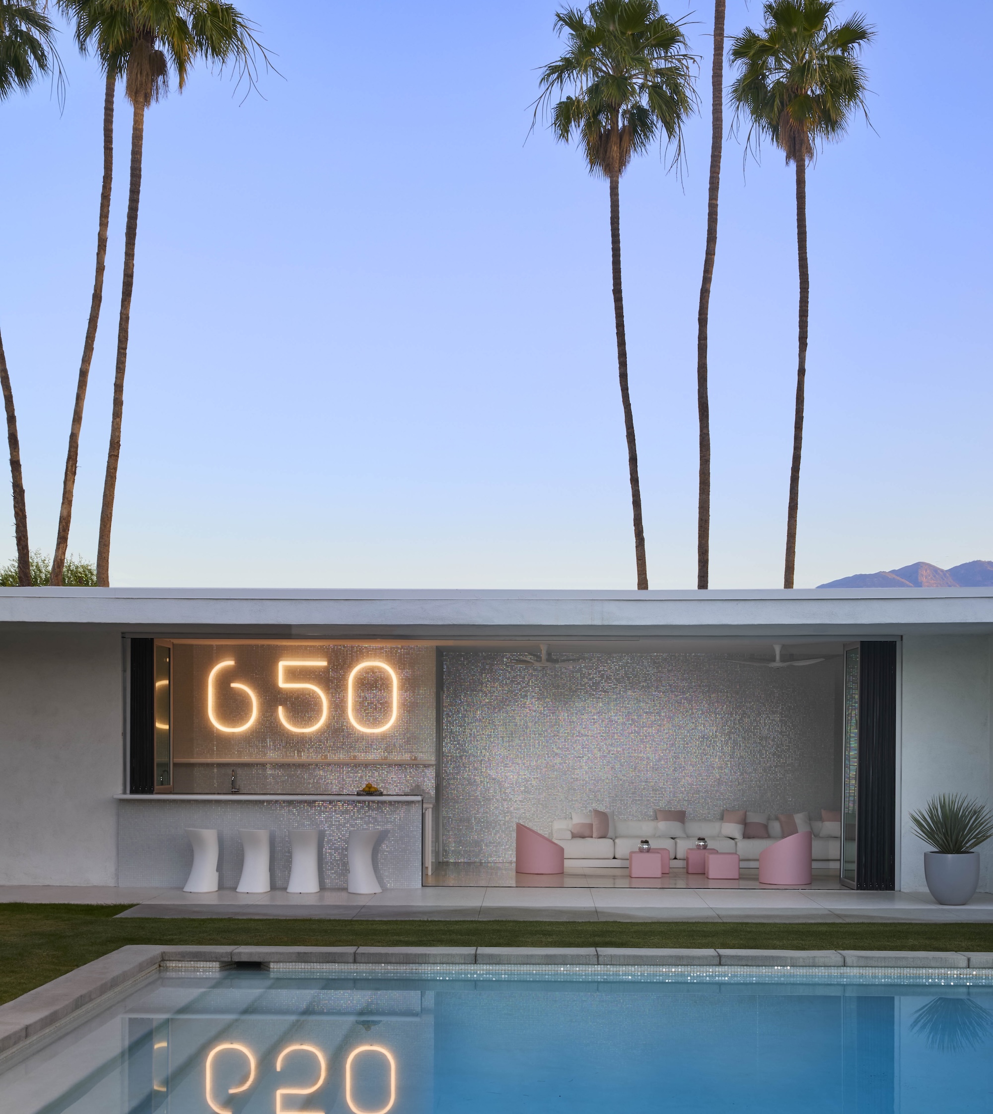 jessica Ayromloo palm springs house