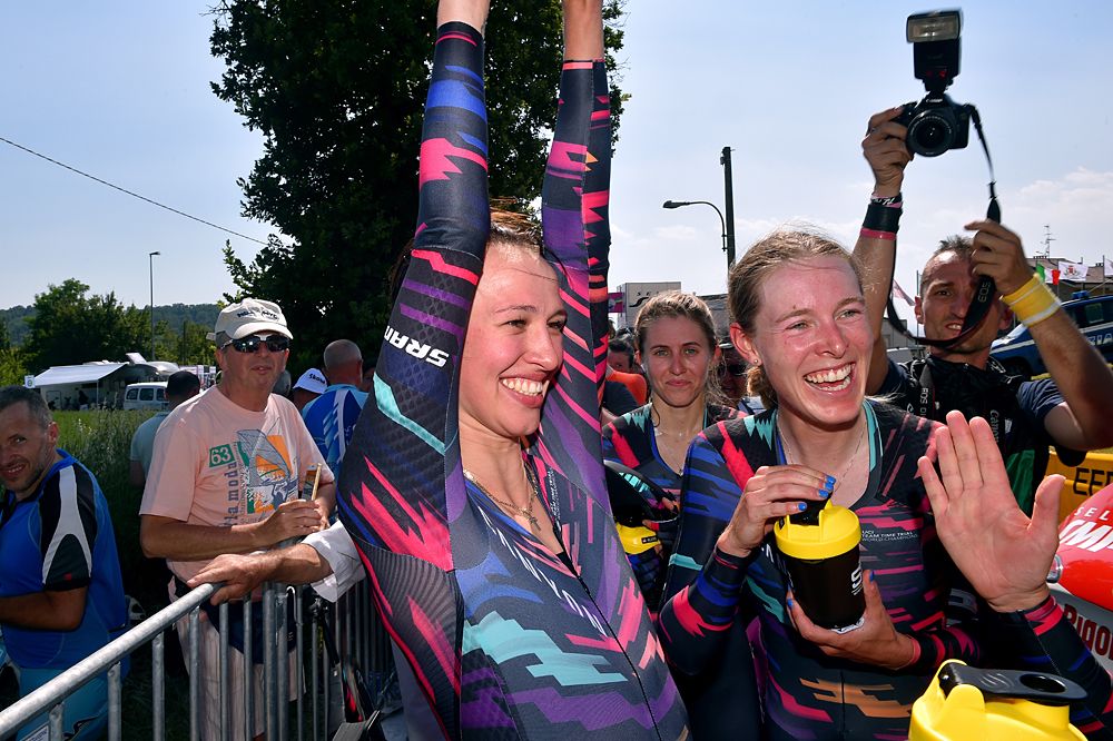 Kasia Niewiadoma (Canyon-SRAM) takes the first leader's jersey after the TTT at the Giro Rosa 2019
