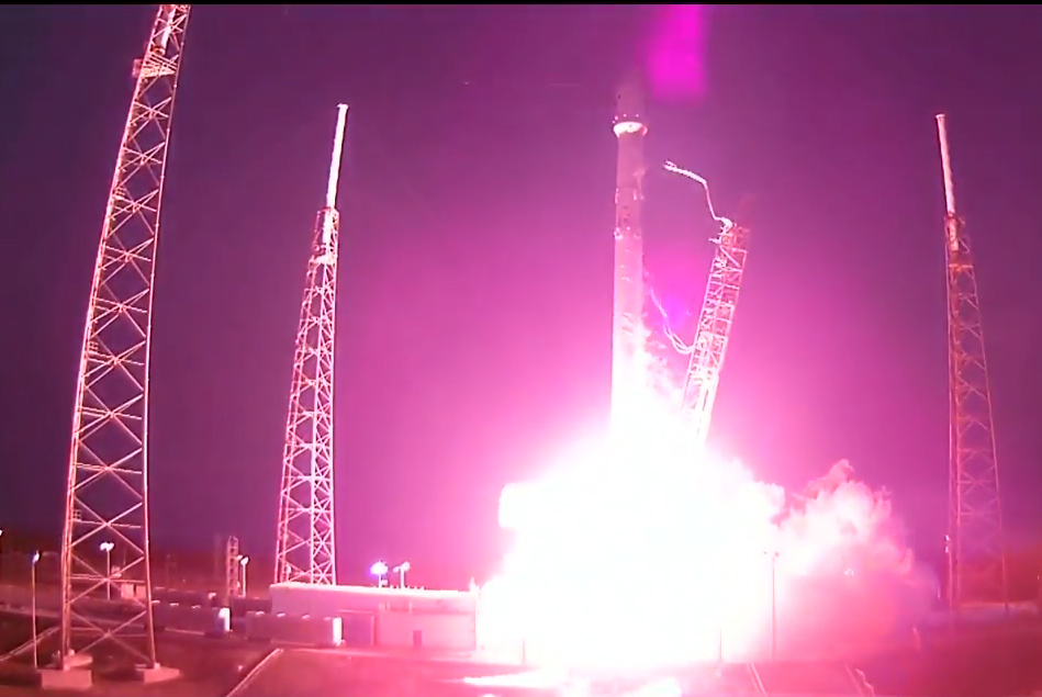 A SpaceX Falcon 9 rocket launches the SES-9 communications satellite into orbit from Cape Canaveral Air Force Station in Florida on March 4, 2016.