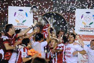 Estudiantes de La Plata celebrate their Copa Libertadores win in 2009.
